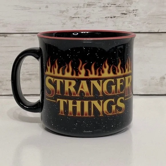 NWT Stranger Things Hellfire Club 20 oz Mug PRICE FIRM - Picture 2 of 4